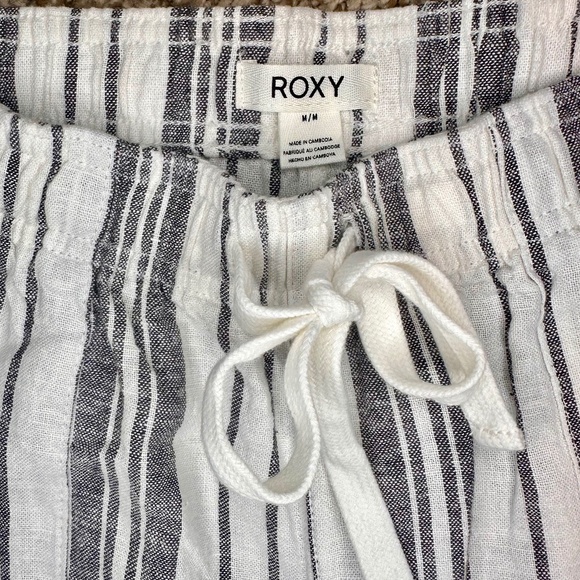 Roxy, Linen Blend Cargo Pants, NWT, Size M - Picture 9 of 9